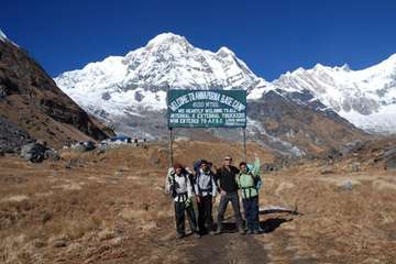 Review image by Tran Tri Minh Thu for the trip title: Everest Base Camp Trek