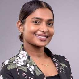 Suzeena Ahmed travel expert