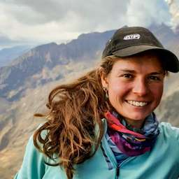 Alice Huon - Uyuni Adventure Tours Expert