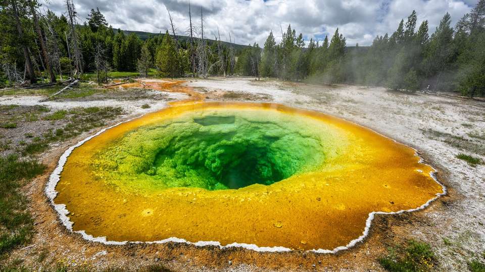 Natural landmarks sightseeing Tours in UK and Britain