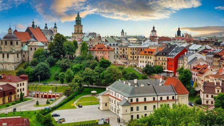 A view of Lublin Old Town during sunset.