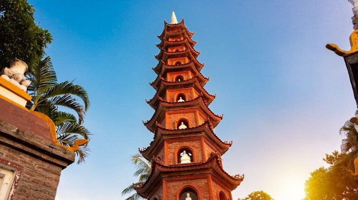 See Tran Quoc Pagoda in Hanoi while spending 4 days in Vietnam.