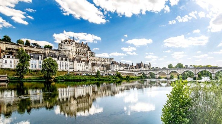 Amboise on Loire Valley on a cloudy day during your 9 days in Europe.