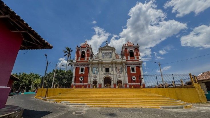 A view of the Calvary Church - Sweet Name of Jesus, a neoclassical catholic church in the city of Leon, Nicaragua. Explore the historical and architectural heritage in Leon, Nicaragua.