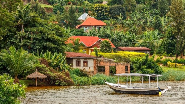 A boat anchored at the coast of Kivu Lake in Rwanda.