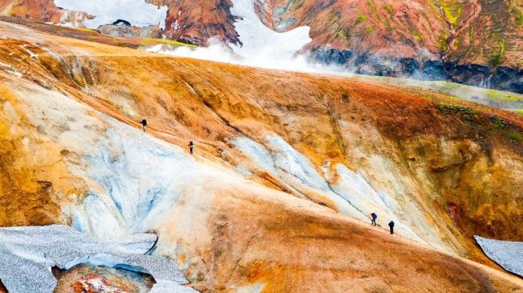 Hike the rhyolite mountains while trekking for 4 days in Iceland