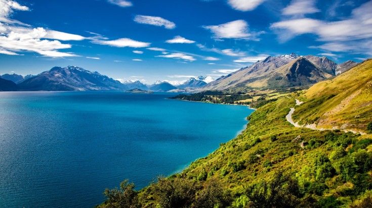 View of Lake Wakatipu and the road of Queenstown to Glenorchy on a sunny da