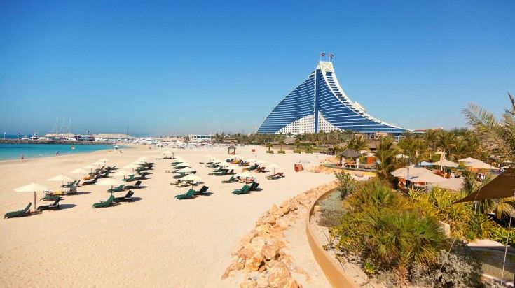 The sandy Jumeriah Beach covered during one week in Dubai.
