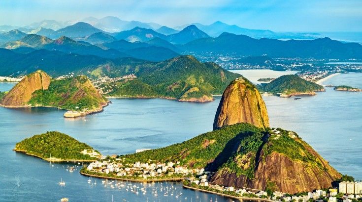 View of Sugarloaf Mountain and the surrounding mountains and waterbody. View of Sugarloaf Mountain and the surrounding mountains and waterbody.