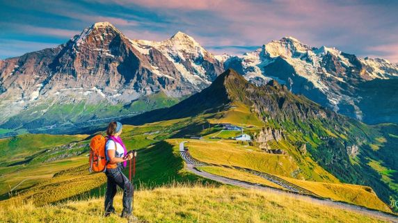 Europe in 10 Days: 4 Recommended 10-day Itineraries to Europe