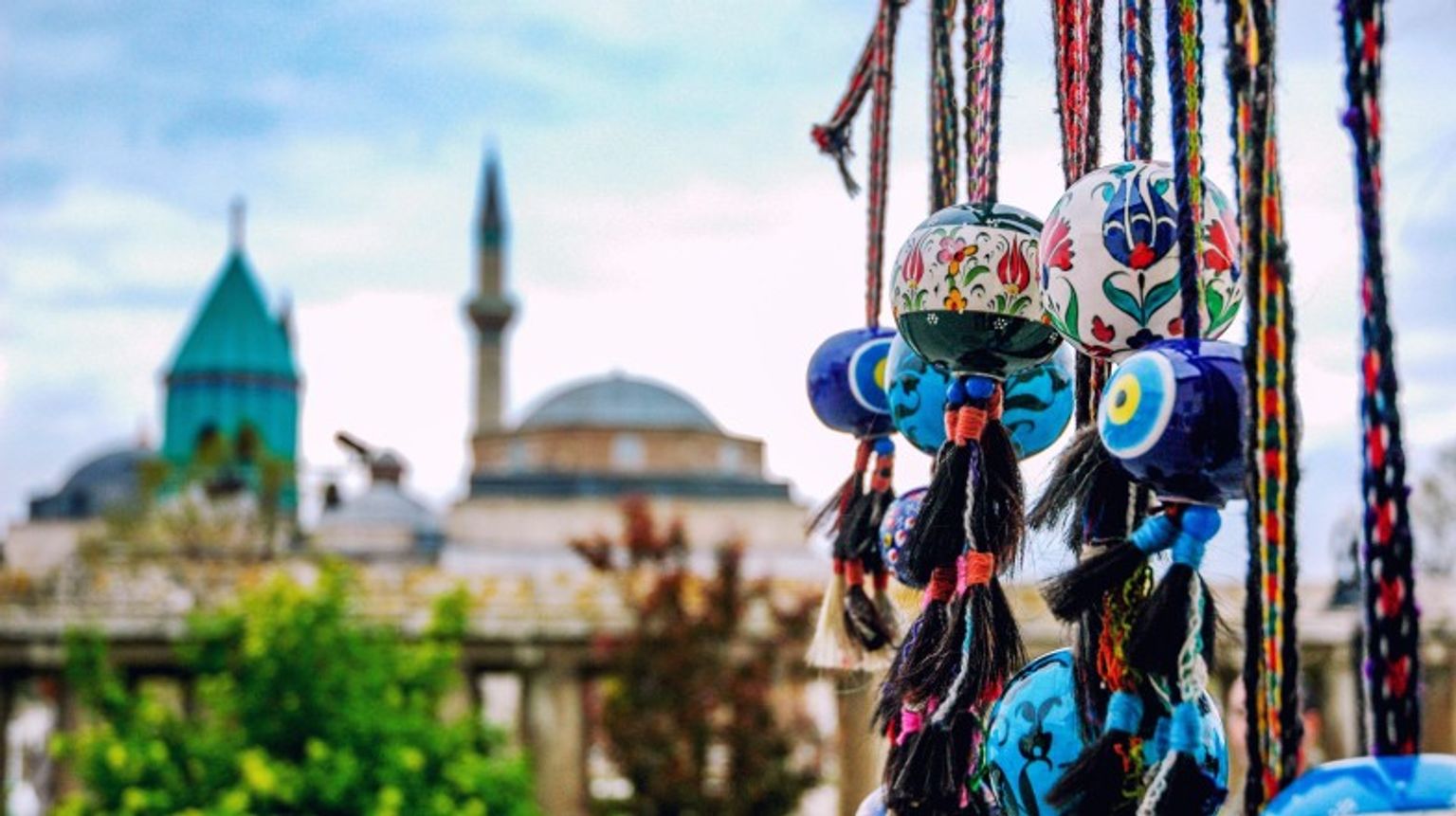 See Wiev hanging in markets while spending 9 days in Turkey.