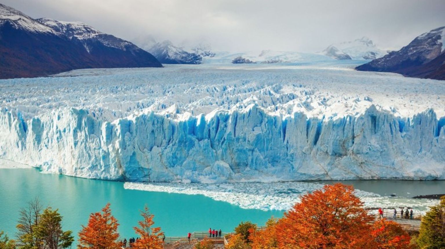 See the Perito Moreno Glacier while spending 4 days in Argentina.