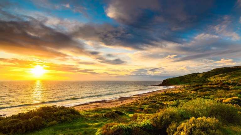Australia in December: Summer Season, Festivities and More