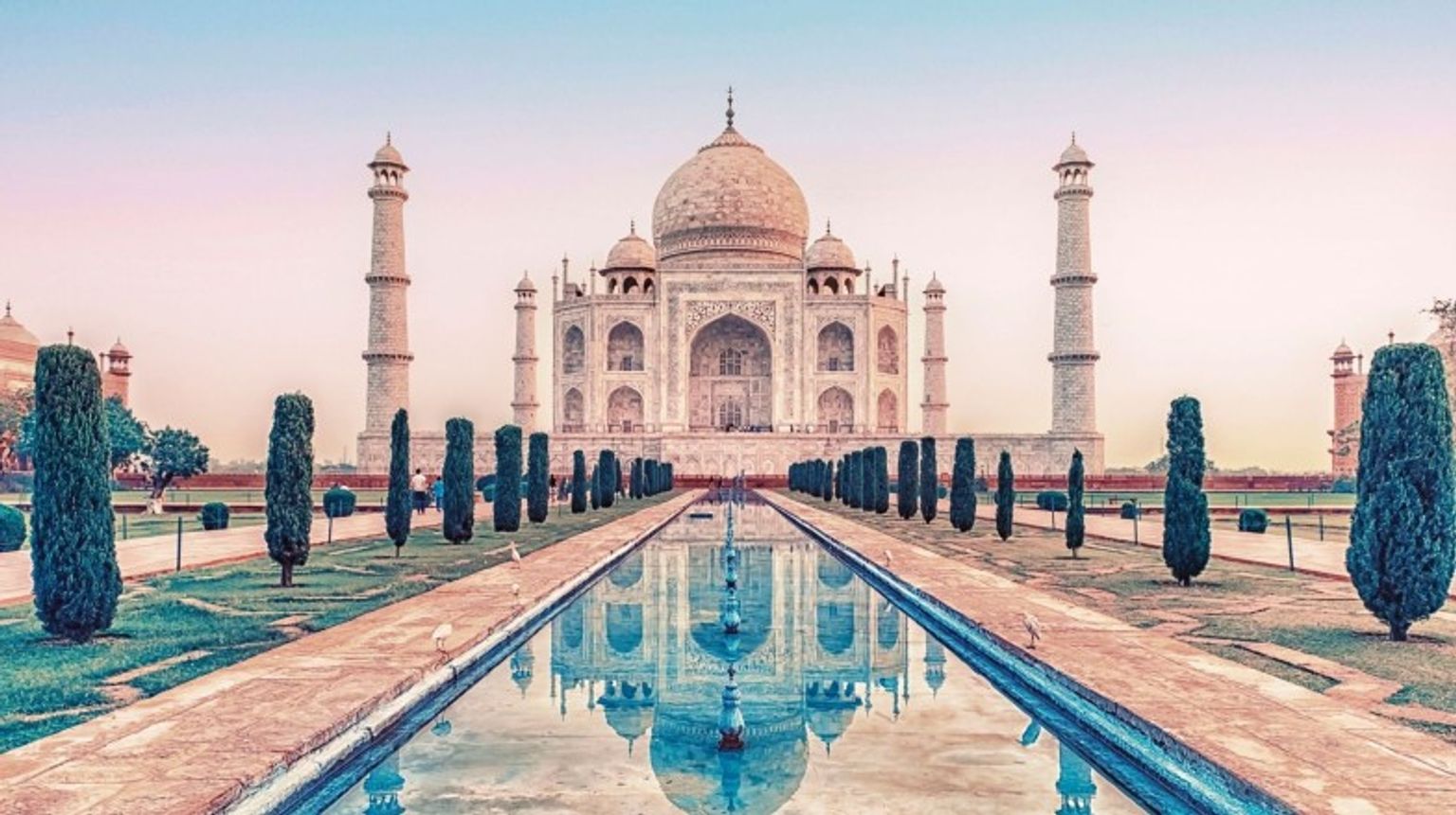 Make sure to visit the Taj Mahal while spending 12 days in India.