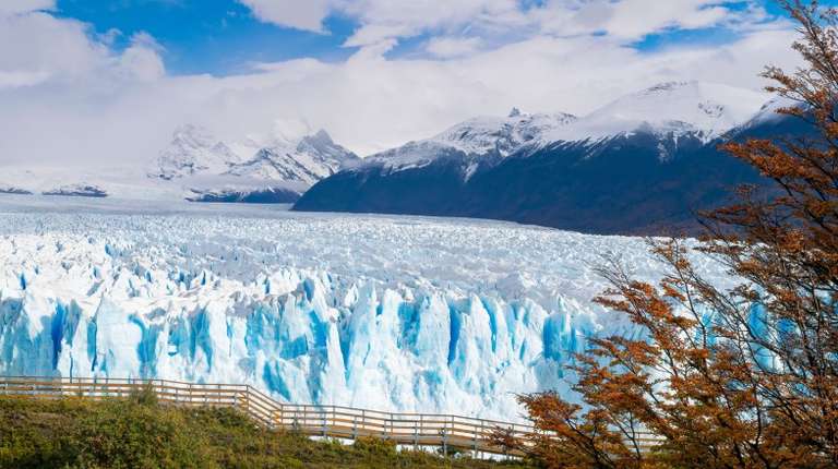 Beautiful view of Perinto Moreno Glacier in Patagonia in July.