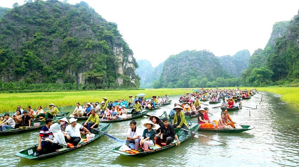 A Day Luxury Group Tour to Hoa Lu - The Ancient Capital - Odc Travel Company - Vietnam - Image 5