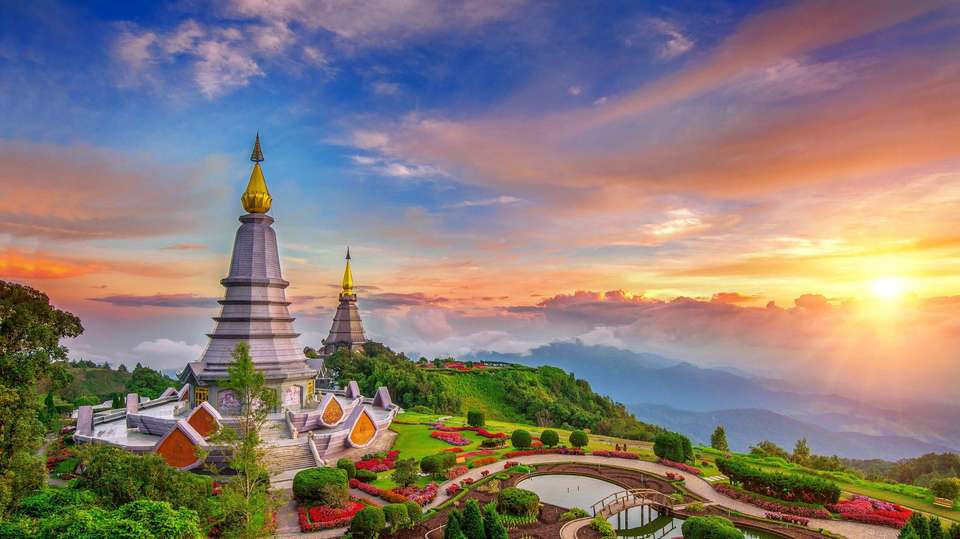 Northern Thailand Hike & Homestays - World Expeditions - Thailand - Image 3