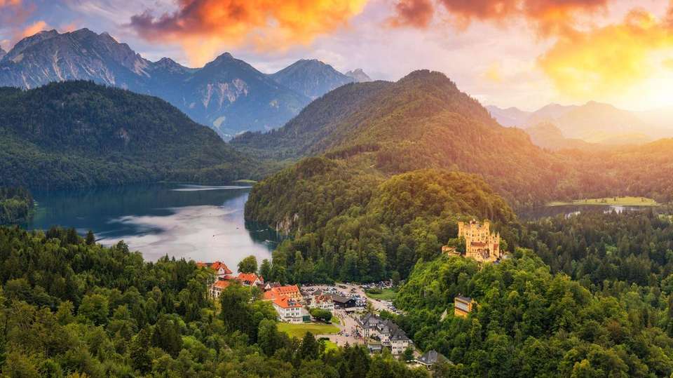 Bavaria: King Ludwig's Way - Walkers' Britain - Germany