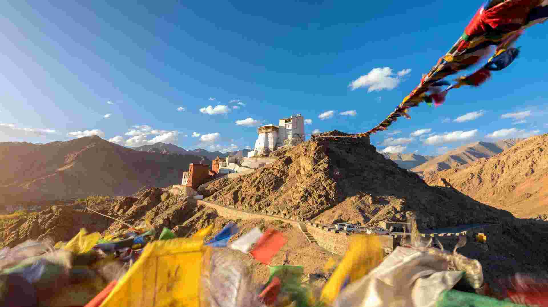 Remote Ladakh - Snia Valley and Lasermo La