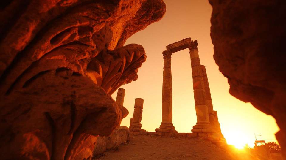 Nabatean Nights - Perseid Meteor Shower - Encounters Travel - Jordan