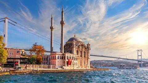 Istanbul Two Continents Group Tour - May 2026