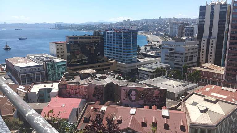 Chile City sightseeing Tour: Valparaíso Viña & Casablanca Day Trip from Santiago Max 7