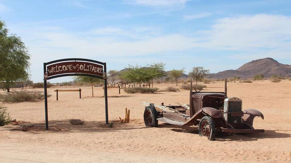 6 Day Dunes and Wildlife Lodging Safari - Chameleon Safaris Namibia - Namibia - Image 8