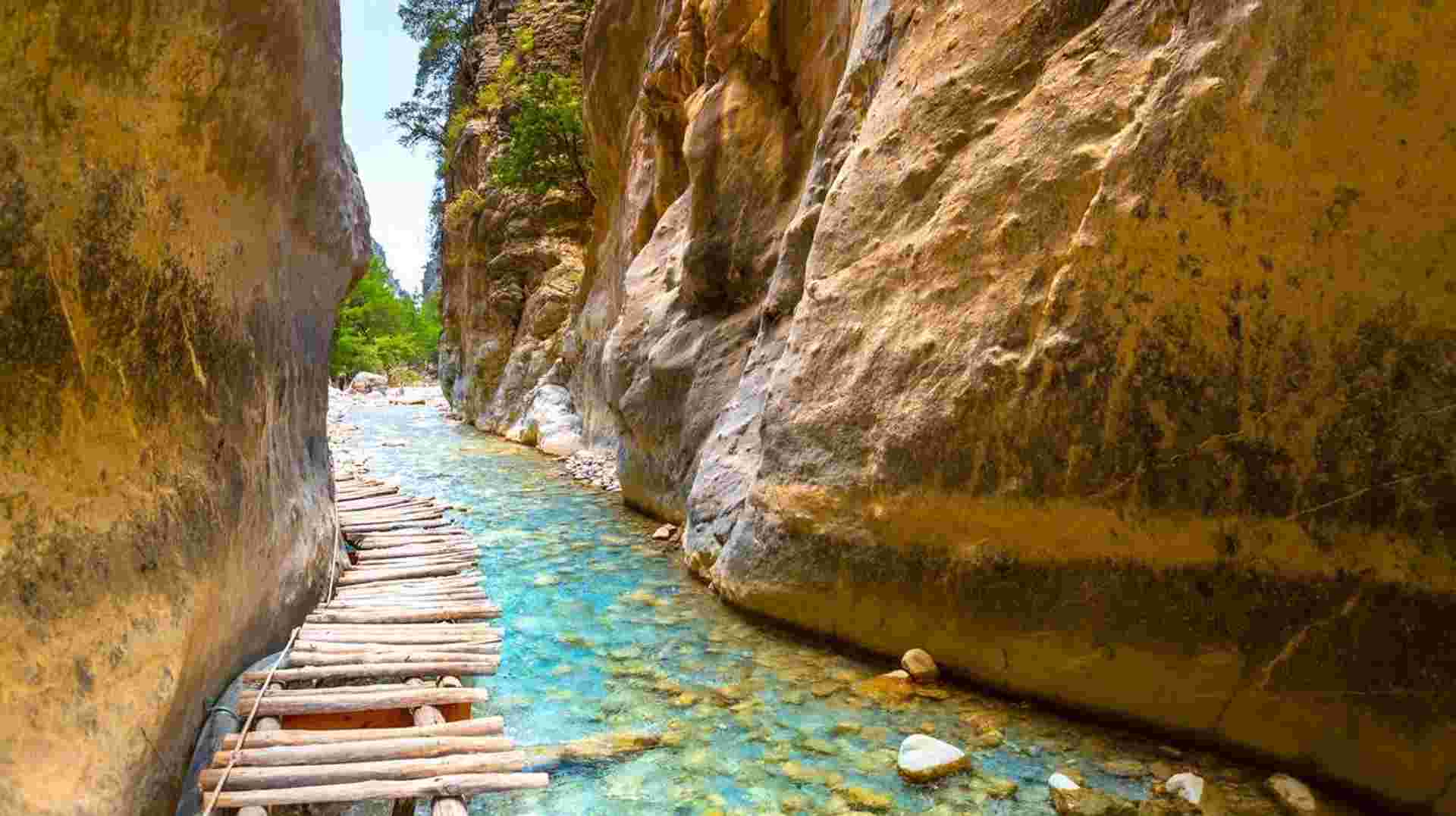 Crete: Mountains and Coast Guided Walk