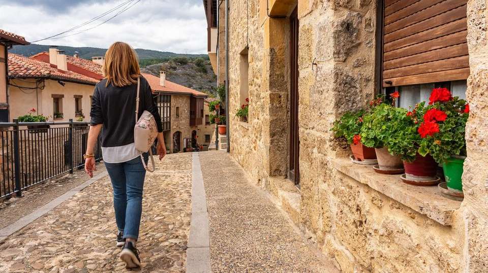 Camino - Burgos to Leon - Utracks - Spain - Image 3
