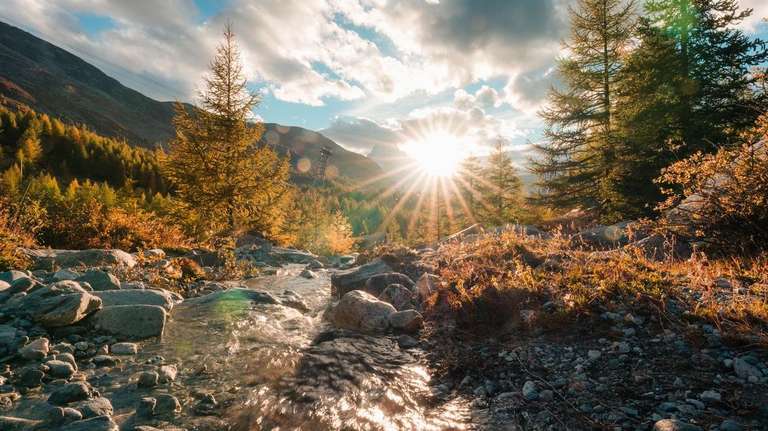 Chamonix to Zermatt Guided Hike trip - alternative tour available