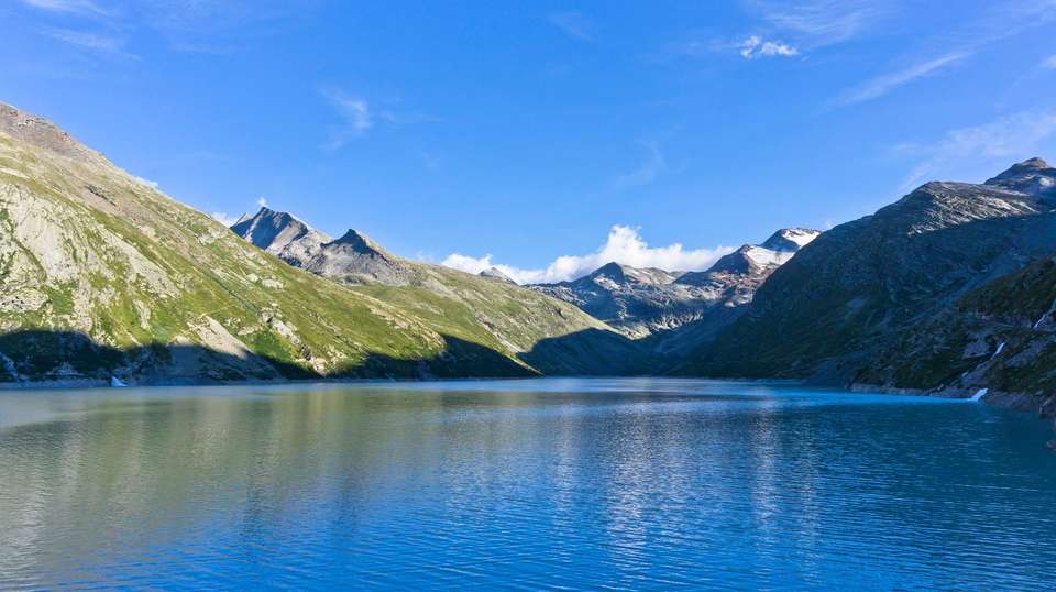 Tour de Monte Rosa Guided Hike - Utracks - Switzerland - Image 2