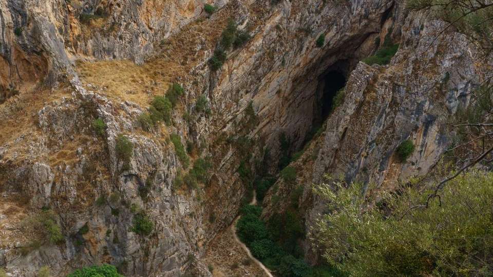 Ronda and the Sierra de Grazalema - Utracks - Spain - Image 2