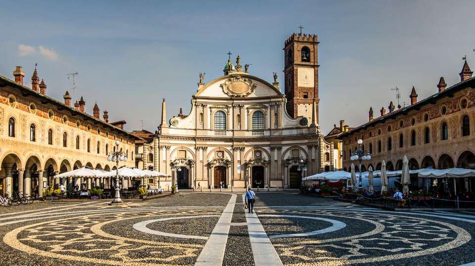 Cycle the Full Via Francigena - Aosta to Rome - Utracks - Italy - Image 5