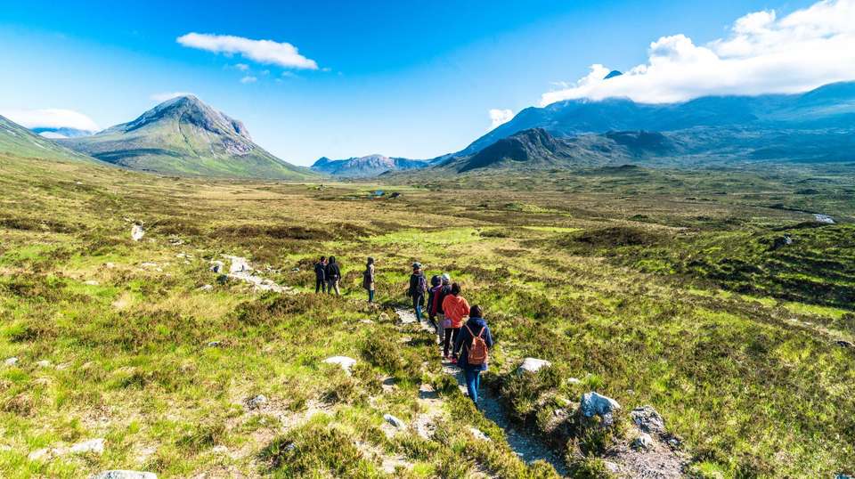 Scotland in a Week - Contiki - Scotland - Image 3