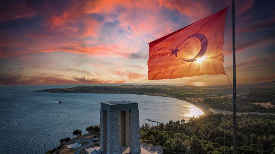 Turkish Delight - Contiki - Turkey - Image 2
