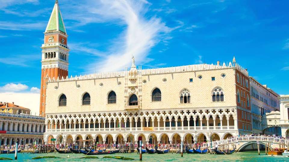 Country Roads of Northern Italy - Insight Vacations - Italy - Image 4