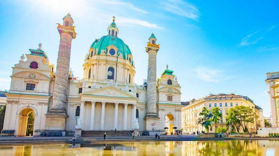 European Rhapsody - Insight Vacations - England