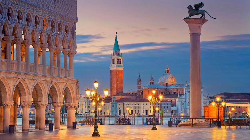 Highlights of Europe - Insight Vacations - Holland - Image 4