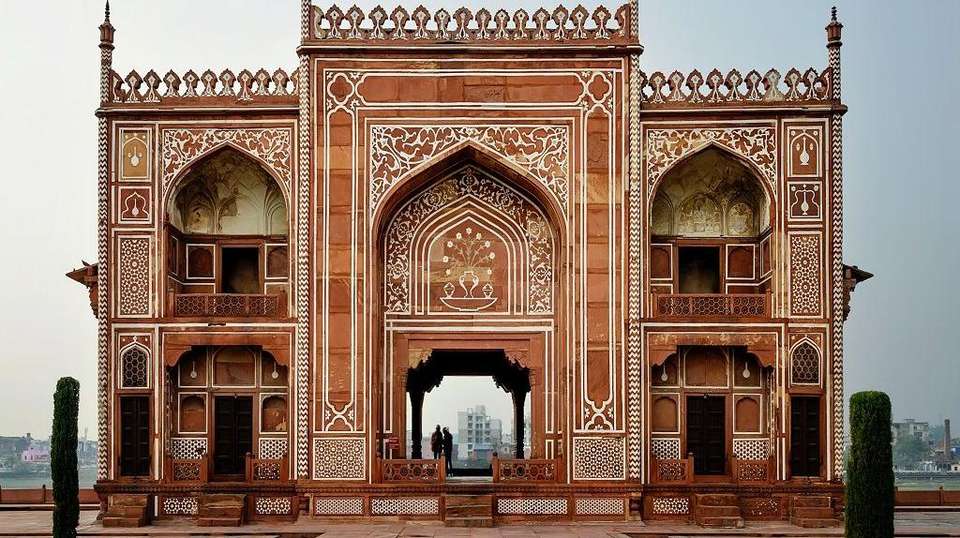 Golden Triangle & Varanasi Tour - Gets Holidays Pvt Ltd - India - Image 5