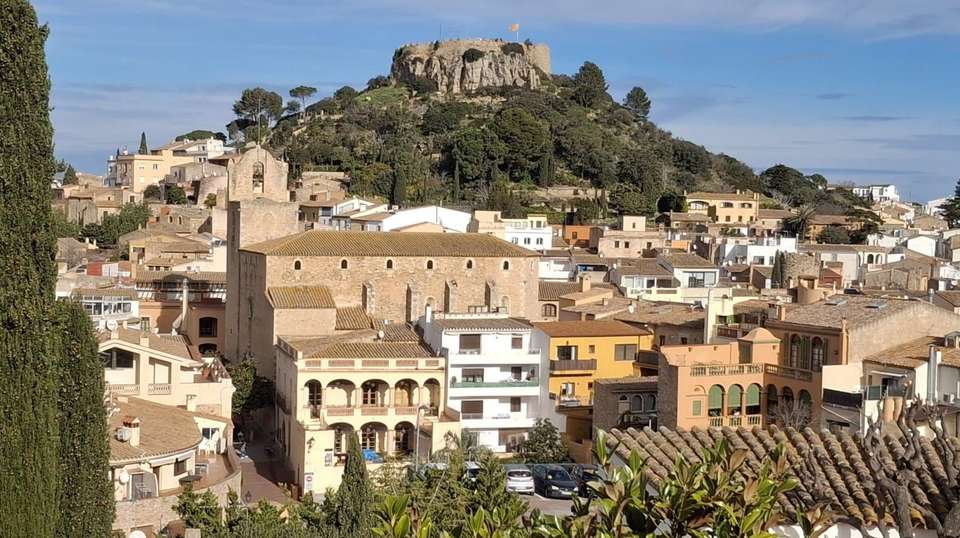 Costa Brava Typical towns Full-Day Tour - Barcelona Holiday - Spain - Image 8