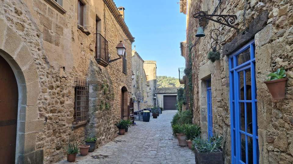 Costa Brava Typical towns Full-Day Tour - Barcelona Holiday - Spain - Image 12