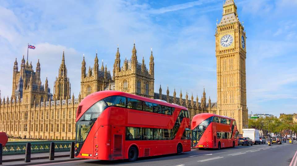 London Explorer - Contiki - England - Image 2