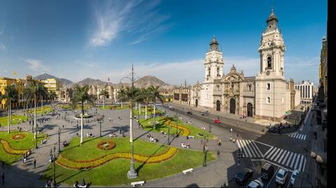 South America Senior Travelers Tours: Peru With Machu Picchu