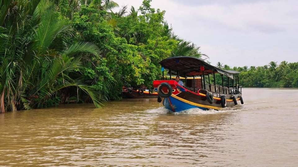 Magical Vietnam: Cruise, Caves, and Ancient Town Wonders - Footsteps Indochina Travel - Vietnam - Image 6
