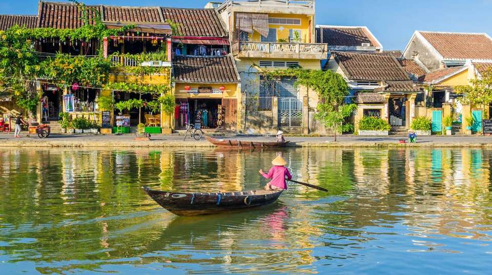 Romantic Vietnam Escape - Footsteps Indochina Travel - Vietnam - Image 11