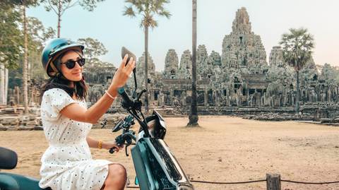 Cambodia Small Group Tours: Siem Reap & Angkor Wat Group Tour Packages