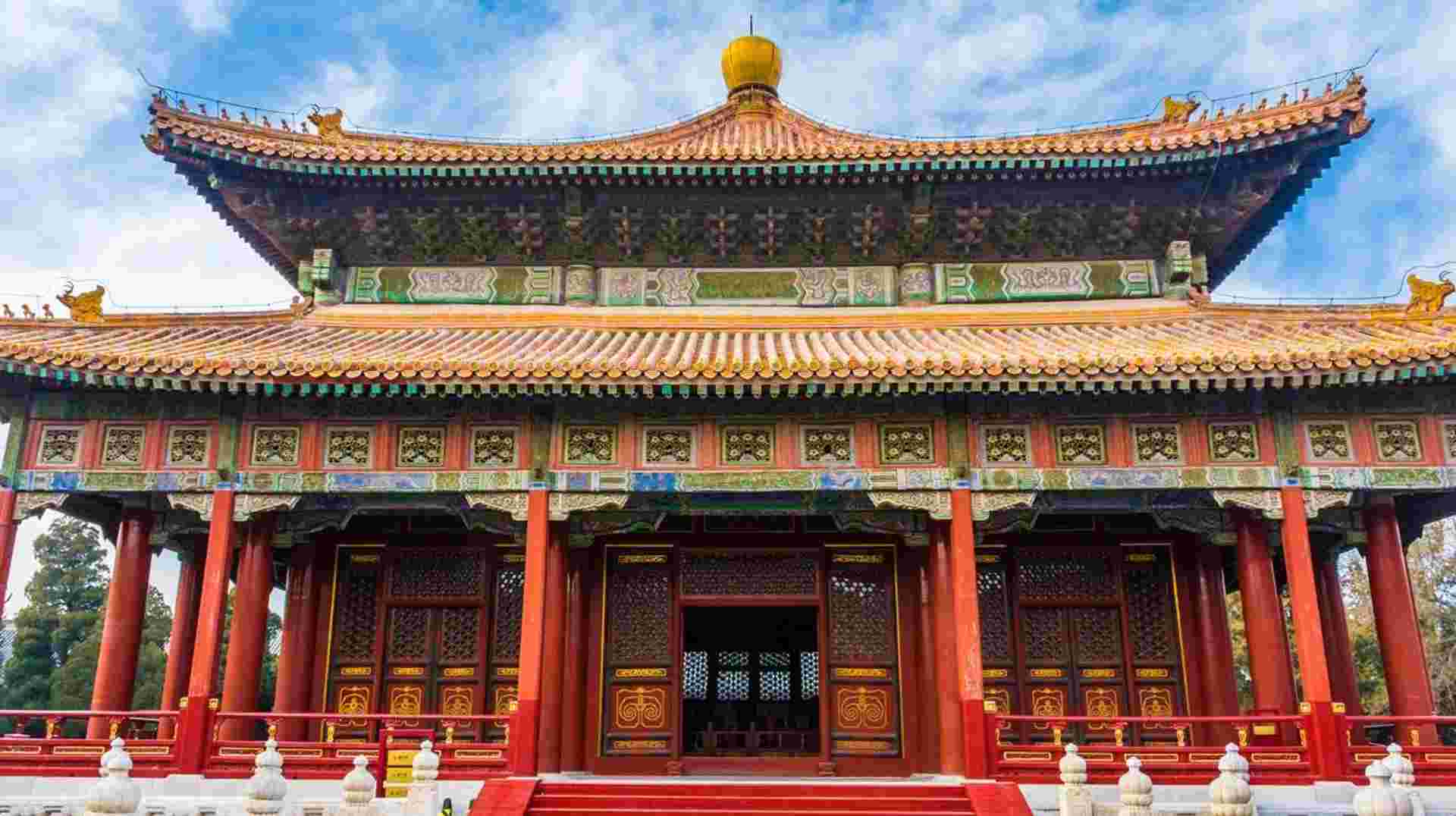 Classic China Discovery