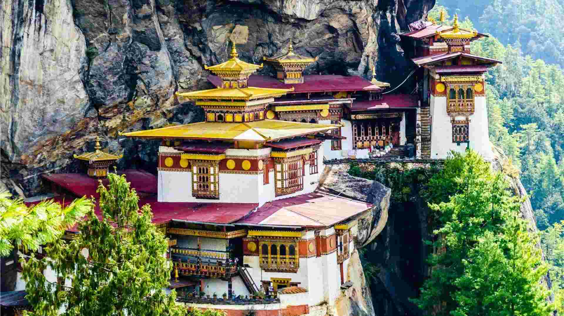 Bhutan Cultural Premium Tour: Shangrila's Delight