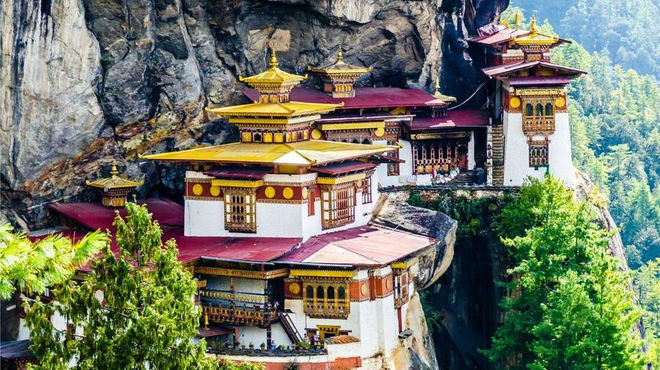 Bhutan Highlights: Temples, Valleys & Himalayan Wonders - Tweet World Travel - Bhutan - Image 1