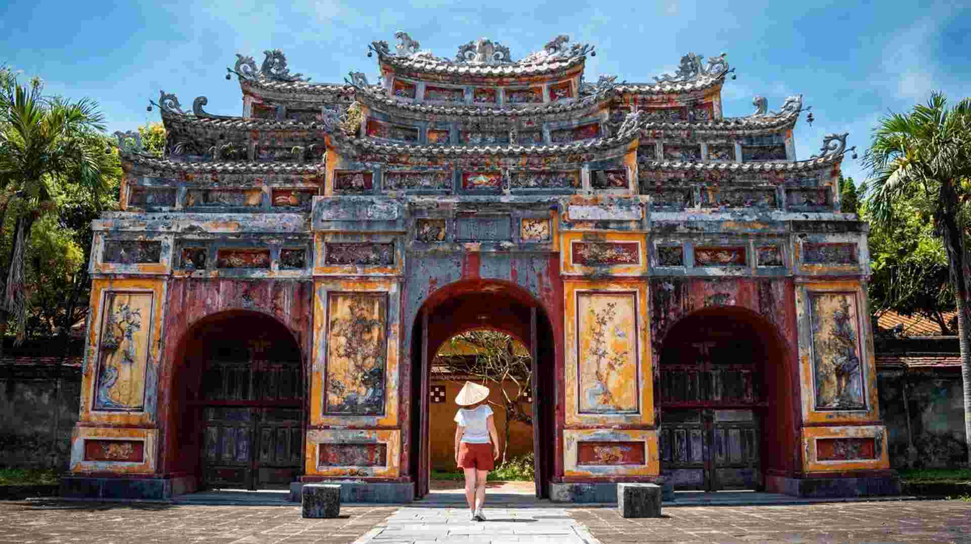 Vietnam Luxury Highlights Tour | Premium Experience